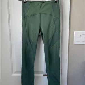 Lululemon green leggings Size 4